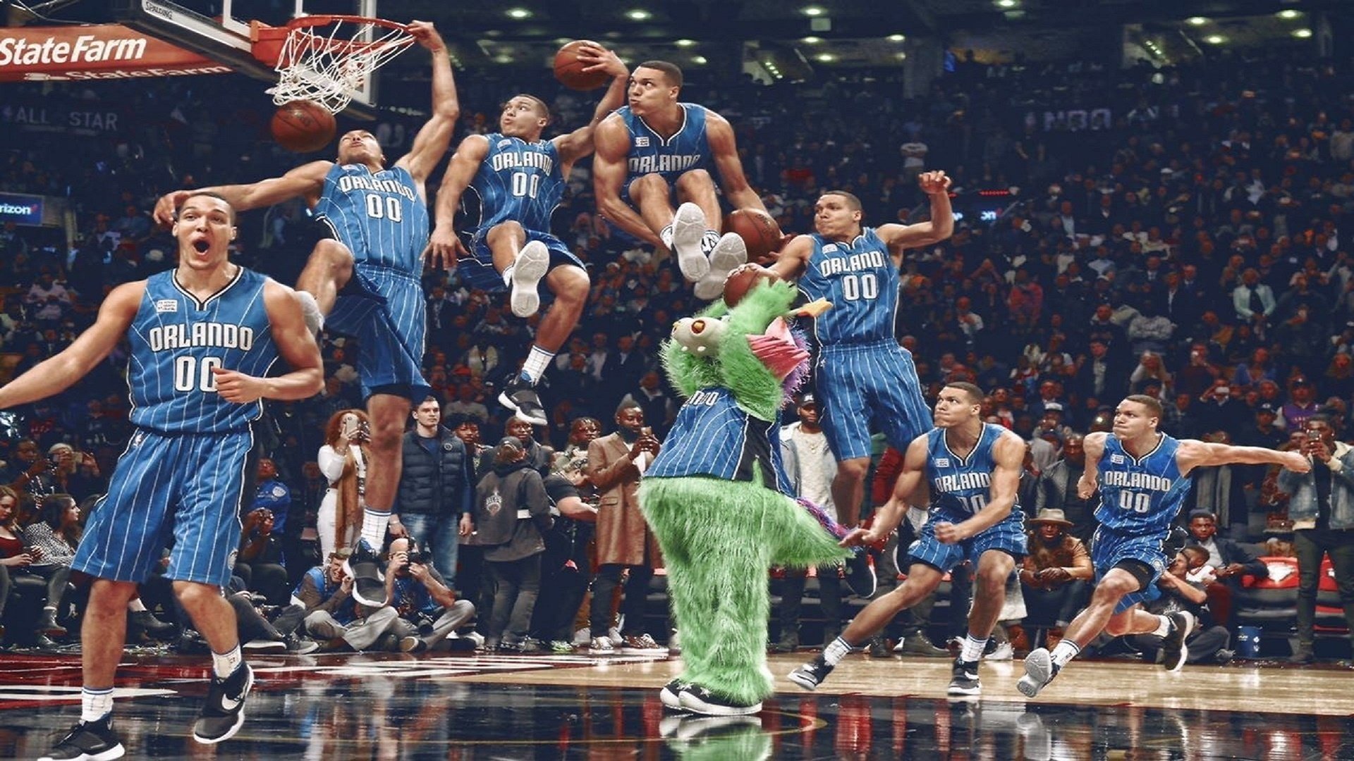 2016年总决赛第七场:勇士在最后几秒通过“水花兄弟”库里和汤普森的三分完成逆转,以赛季最精彩的逆转之一结束,勇夺总冠军。